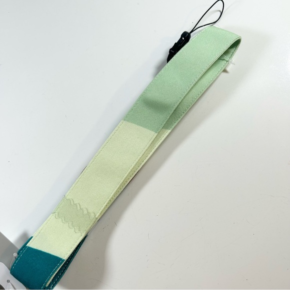 Target Heyday Jade and Blue Camera Strap - Never Used - Picture 7 of 14